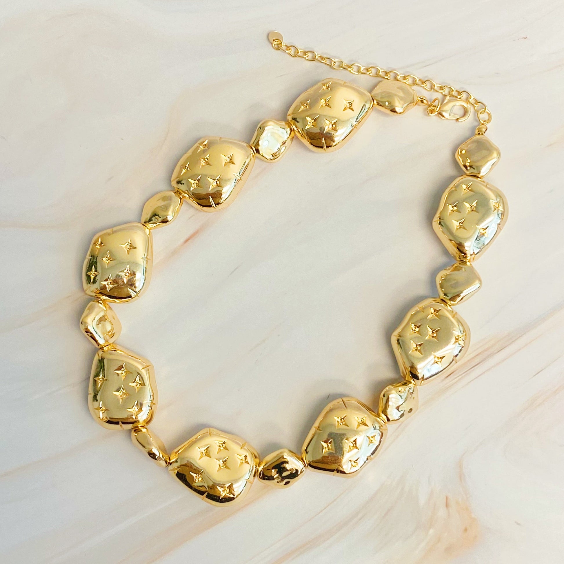 Starlight Golden Pebble Necklace-3